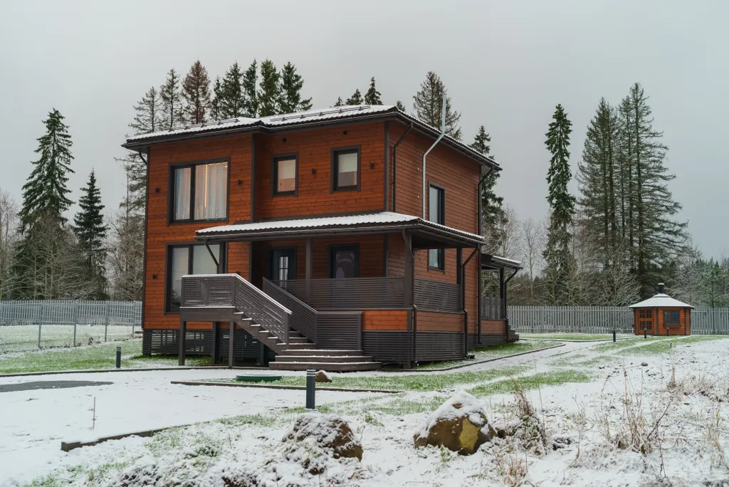 Коттедж ОзероуДомаМичуринское/Lakehouse Michurinskoe — Кучерово