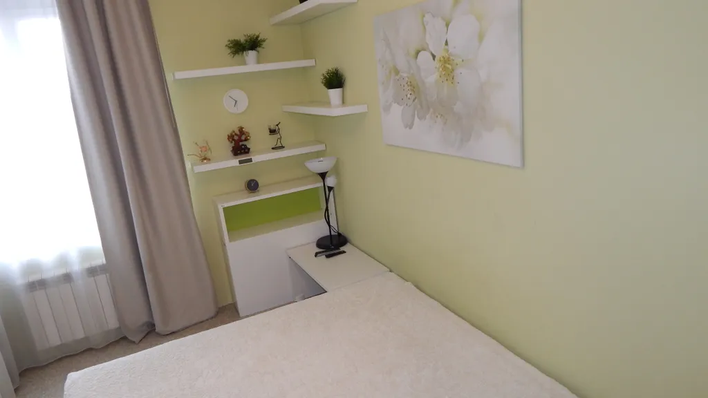 Элитная в центре, метро площадь Ленина, рядом аква-парк, зоопарк, тц аура, парк