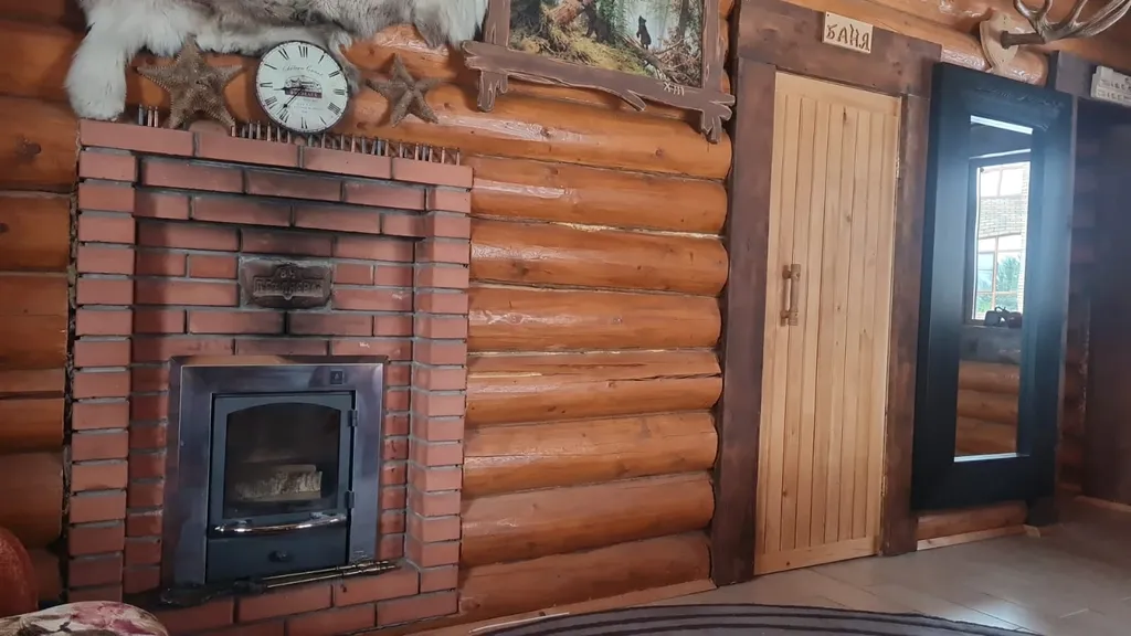 Дом с баней на берегу озера