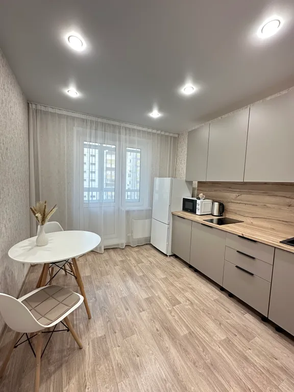 Квартира Отличная просторная квартира — Красноярск