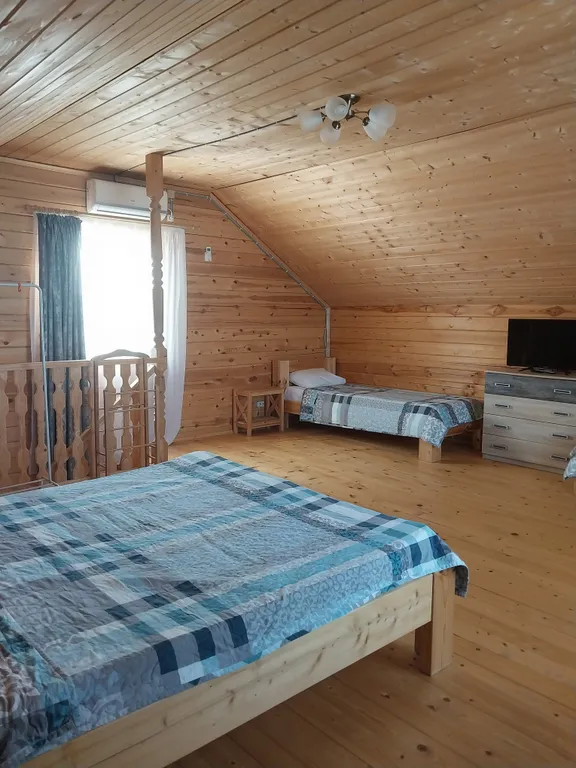 Коттедж Уютный коттедж в 30 метрах от моря со своим двориком — Кучугуры