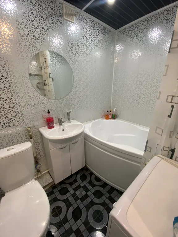 Oubki шестиместные напротив семейного магнита