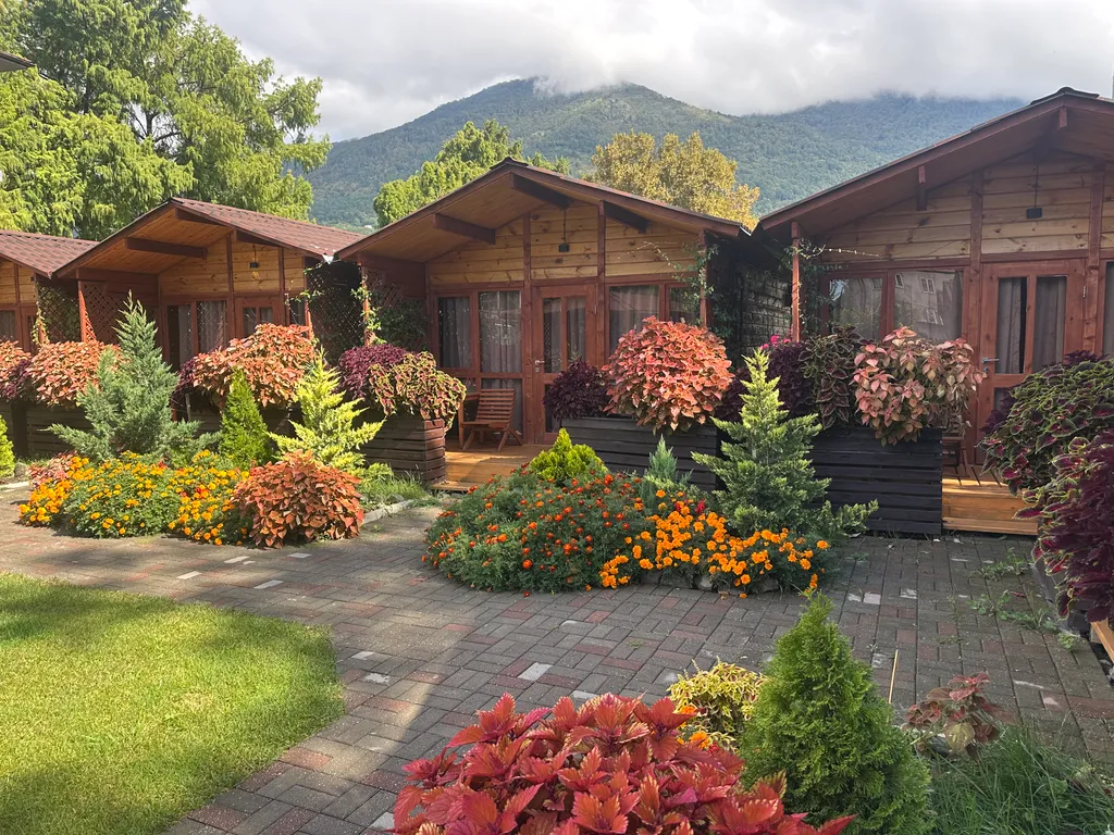 Коттедж 1-комнатный Дом — Гагра