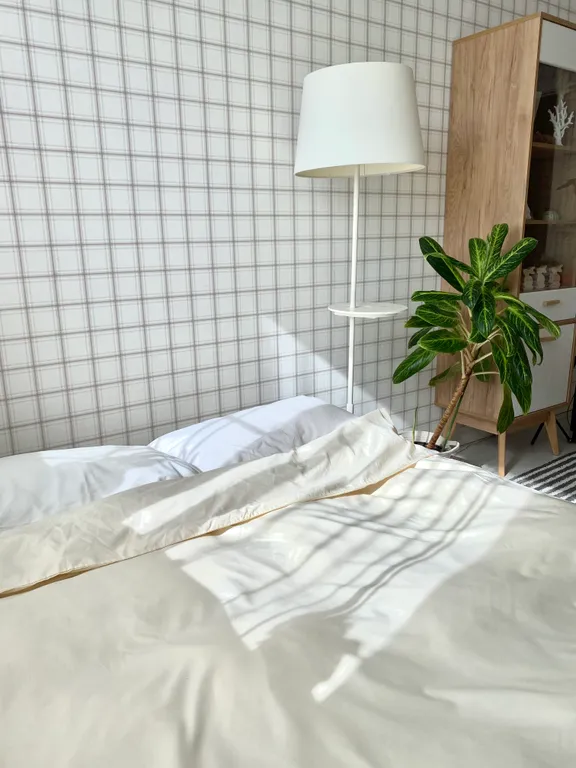 Рядом с лесом