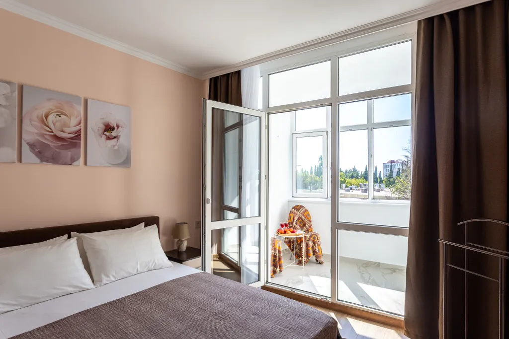 Двухкомнатная квартира с балконом Москва Lamare мкрн. Светлана — аренда посуточно в Сочи