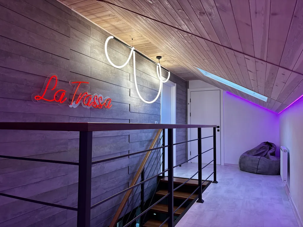 Дом для отдыха с теплым бассейном и сауной