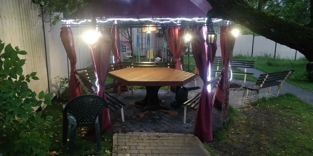 Дом на краю света с видом на Оку рядом с горнолыжной деревней Новинки