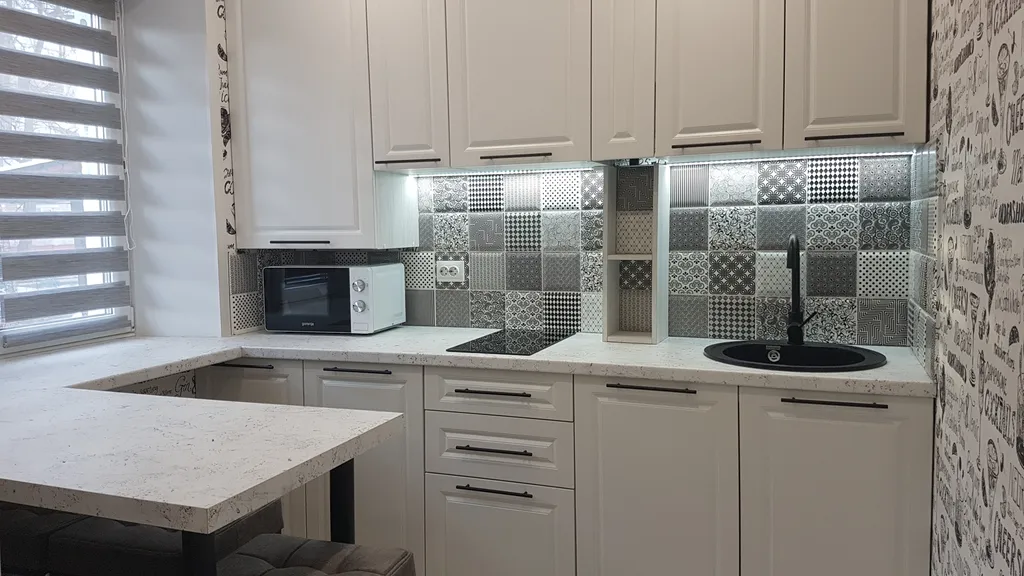 Стильная двухкомнатная квартира в центре города