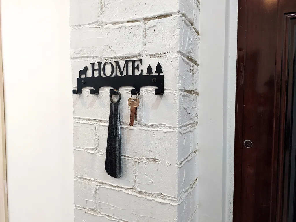 Белый Лофт в районе Крымского рынка