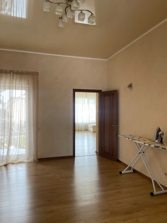 Комфортный дом недалеко от центра города