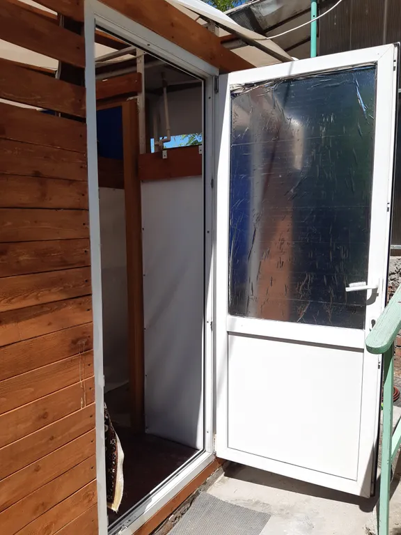 Домик на горке