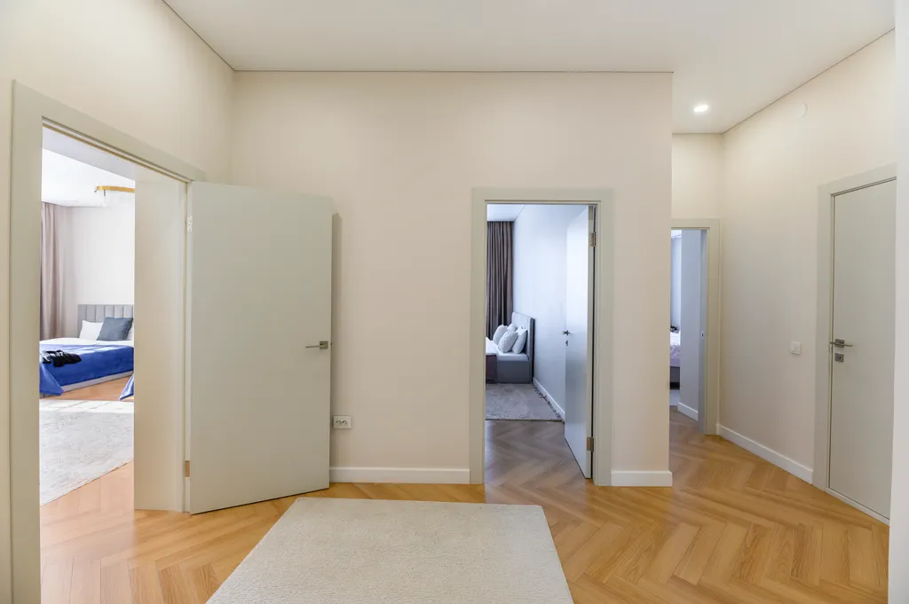 R house Mega Атакент