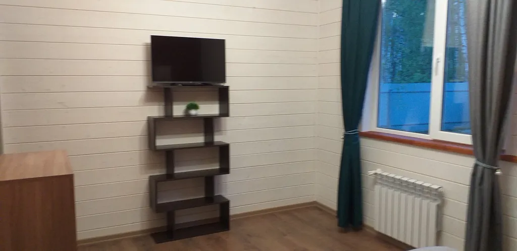 Коттедж Загородный дом у реки в лесу — Горки