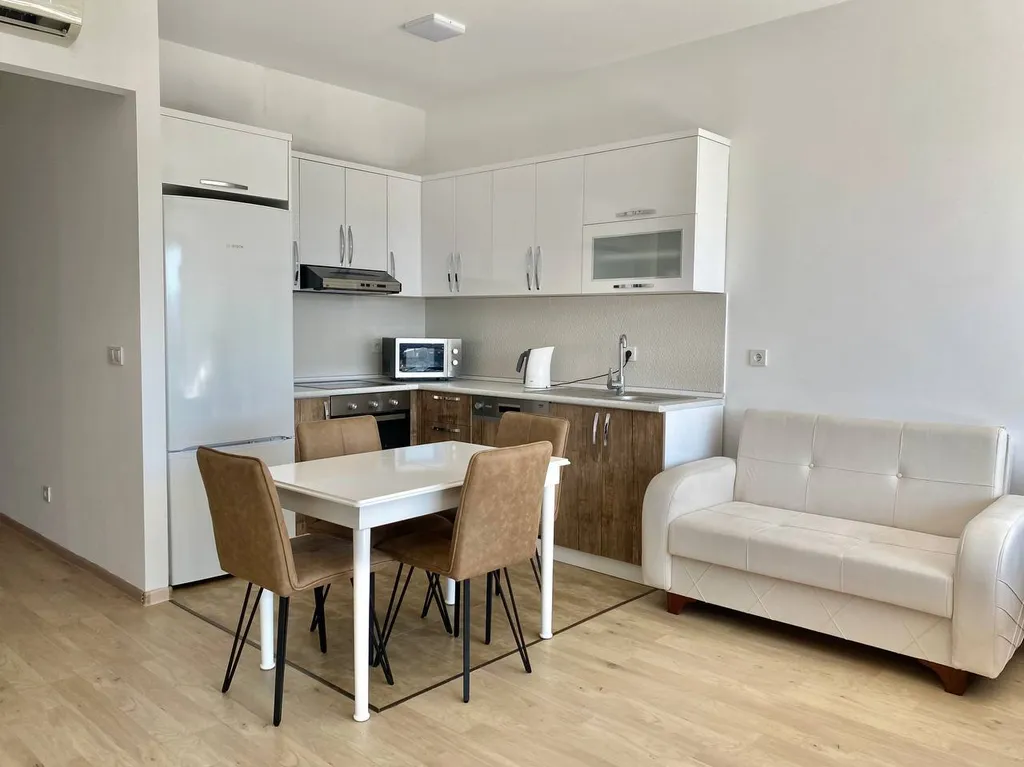 Апартаменты в центре Батуми 100 метров от моря, Porta Batumi Tower