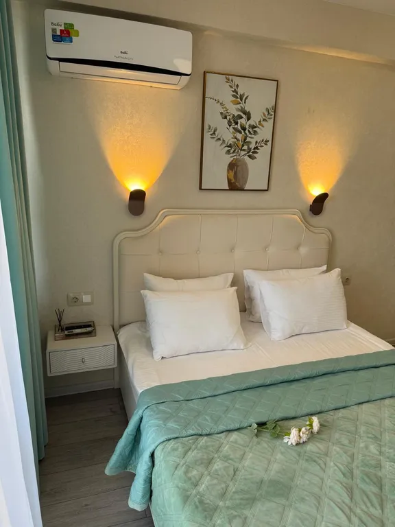 Студия с видом на море