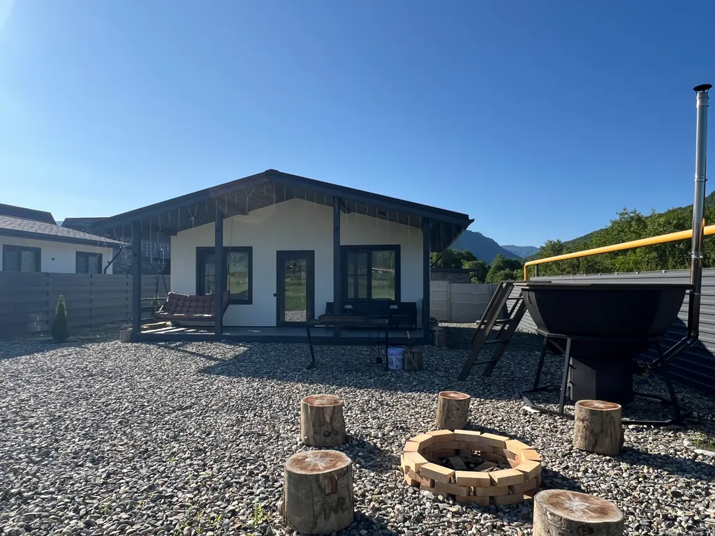 Коттедж Уютный дом с банным чаном и видом на горы — аренда посуточно в Хамышки