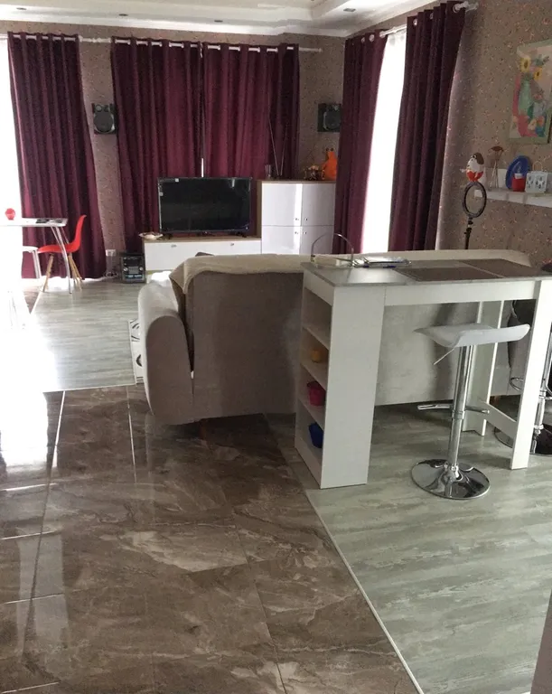 Дом у озера