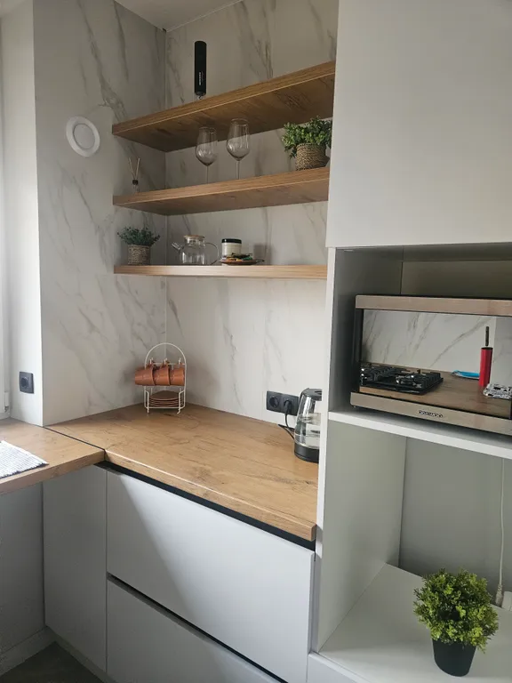 Сегодня тут