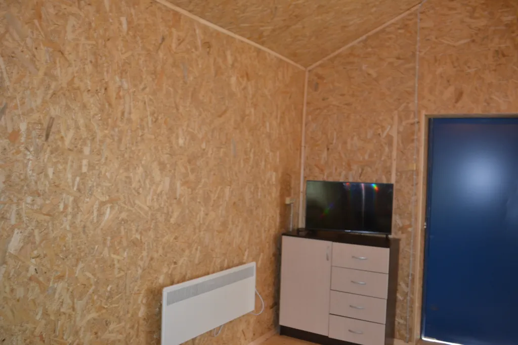 Дом-баня на берегу озера Уросозеро