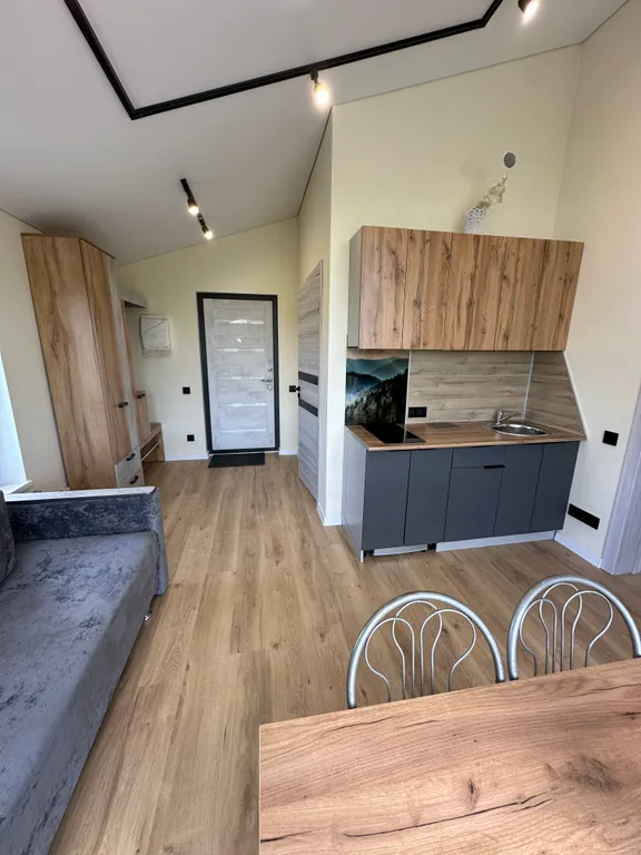 Апартаменты с видом на лес в 10 метрах от озера Банное