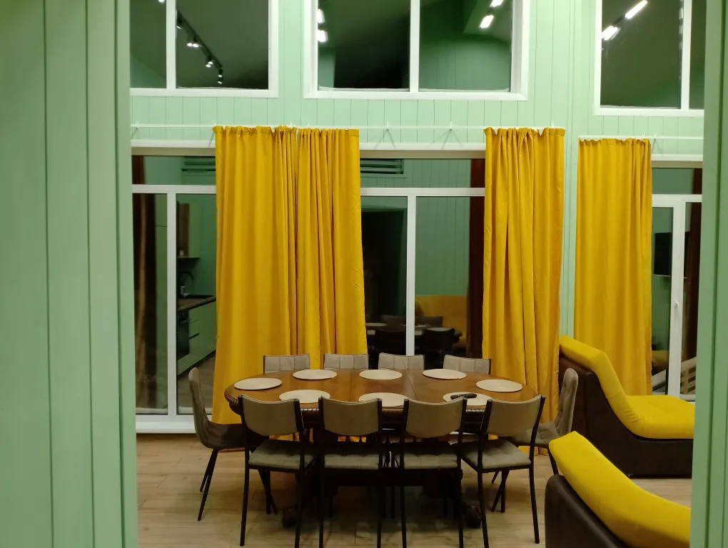 Дом Солнце в горах с баней на территории