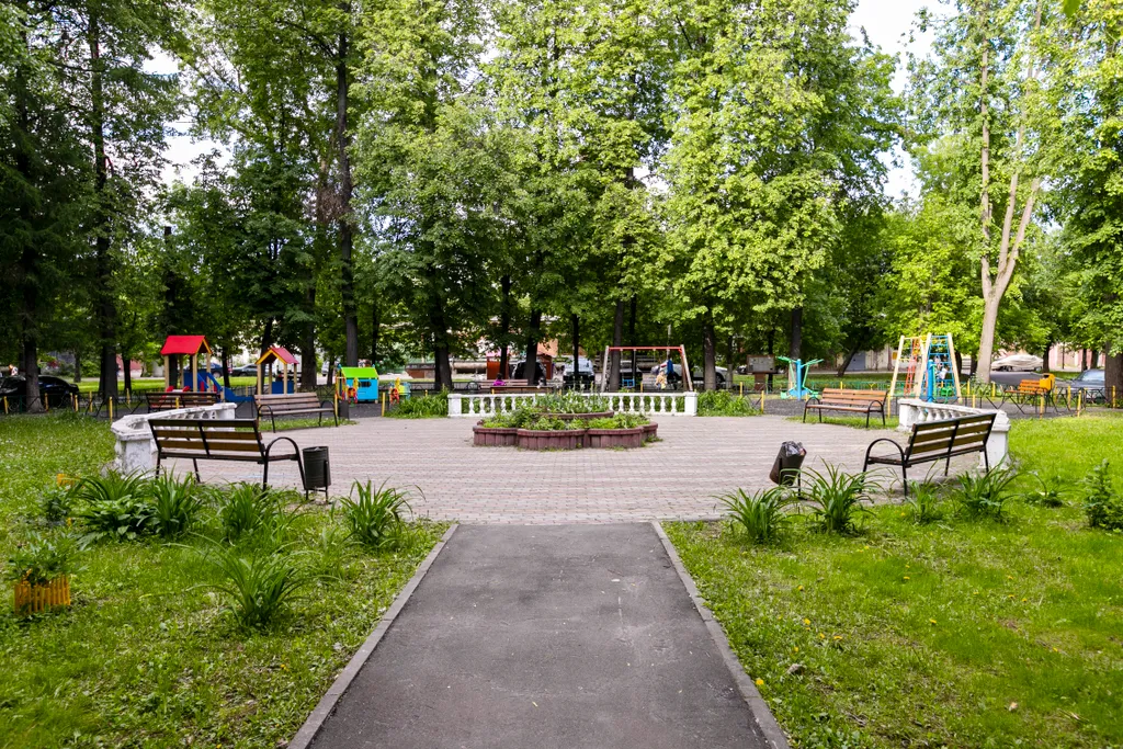 Студия недалеко от парка Подмосковья имени Льва Толстого