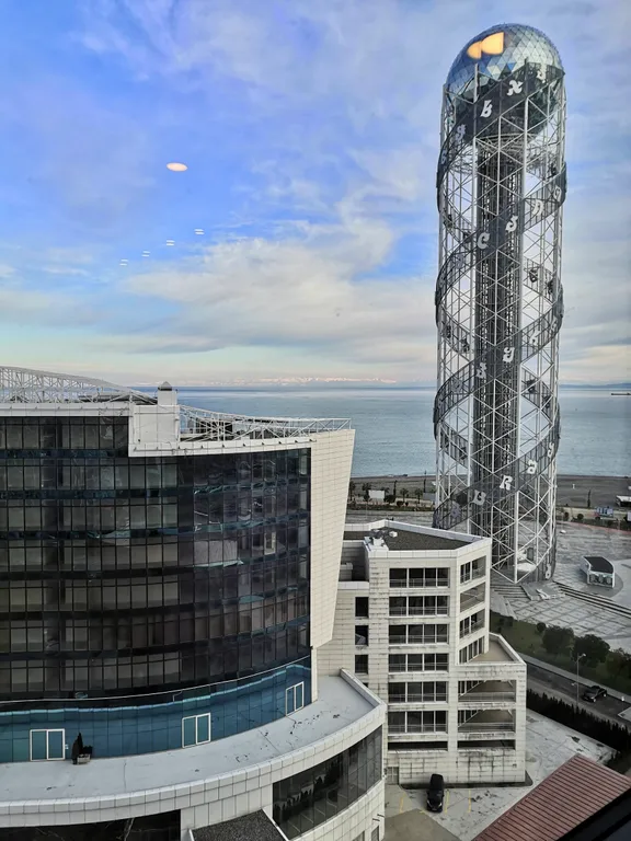 Элитные апартаменты в самом сердце города Porta Batumi на 1ой линии