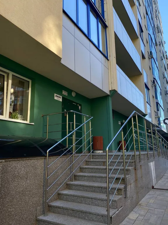 Современная новая квартира рядом с набережной реки Волга — аренда посуточно в Самара