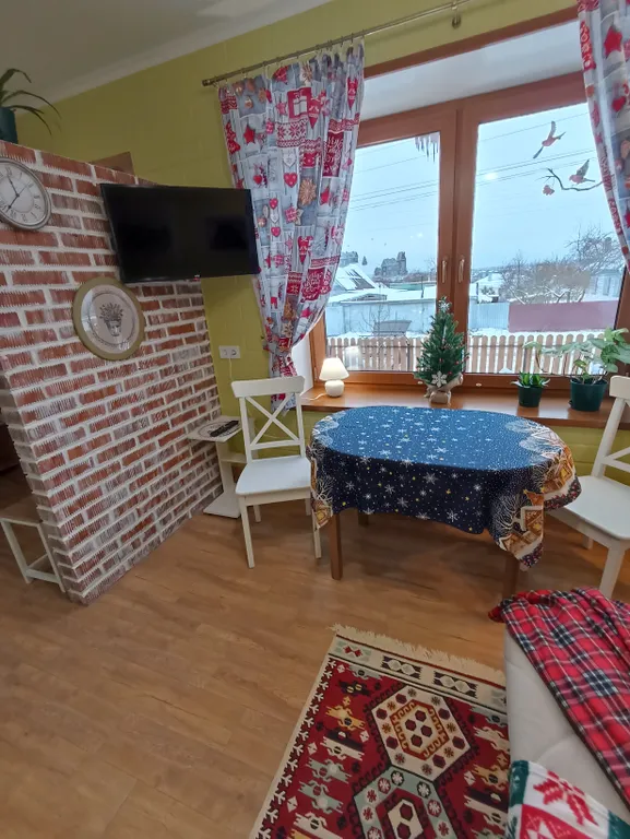 Уютный дом рядом с монастырем , индивидуальным отоплением, теплый пол