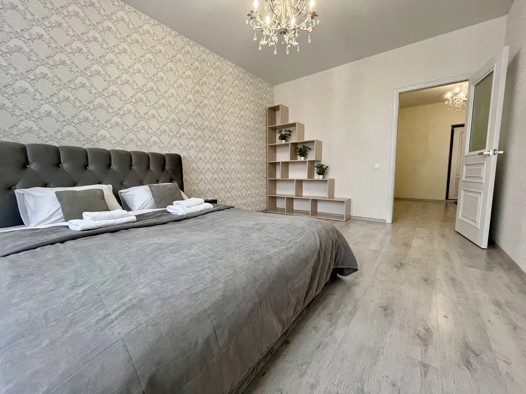 Квартира с панорамными окнами в центре города