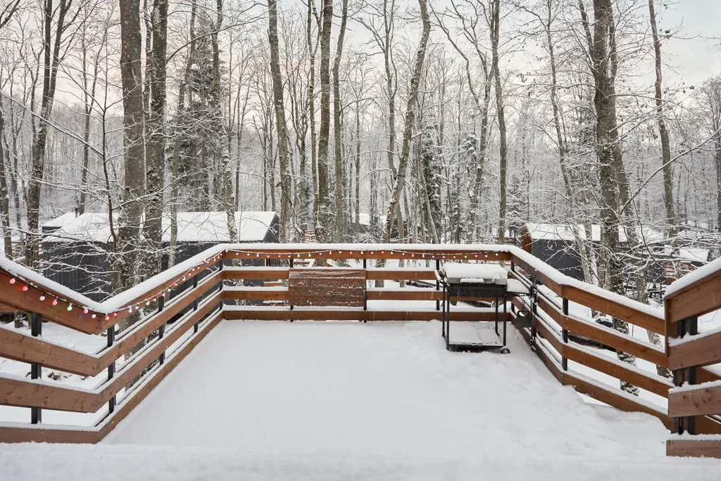 Домик стандарт для двоих с панорамным видом на лес