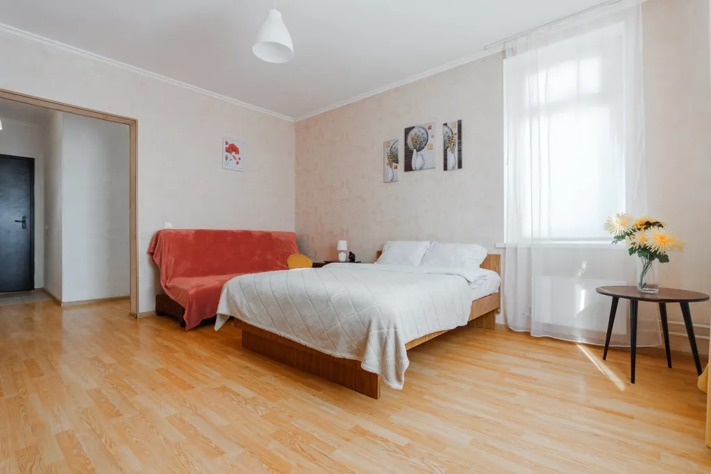 Большая квартира с отдельной кухней — аренда посуточно в Ростов-на-Дону