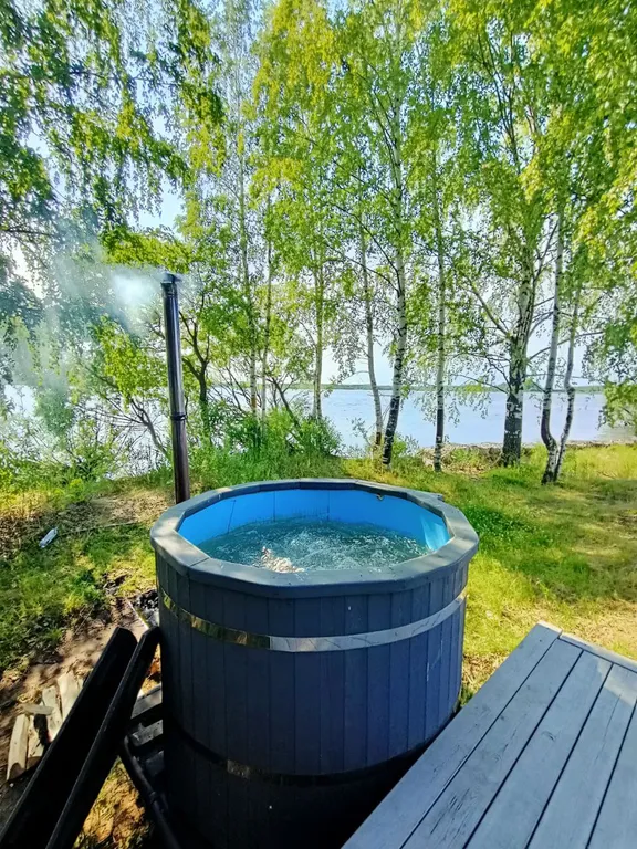 Сфера VIP с камином и купелью, с видом на море