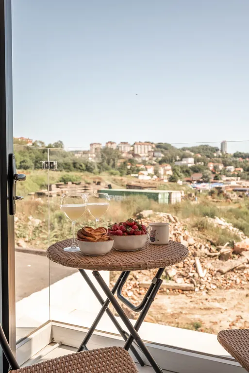 Квартира Квартира MyHomeYourHome на Яна Фабрициуса — Сочи