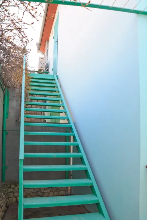 Апартаменты для семьи из 5 человек, кухня, санузел внутри, кондиционер