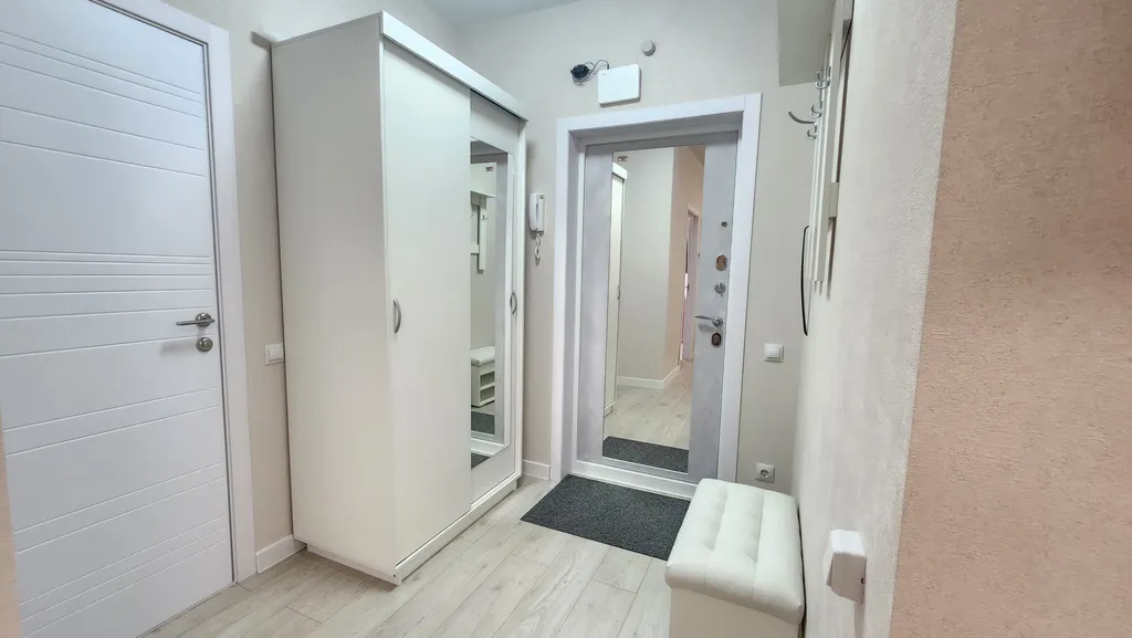 Шикарная евродвушка с видом на бассеин