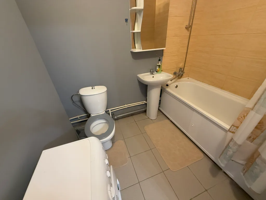 Тут хорошо на Циолковского