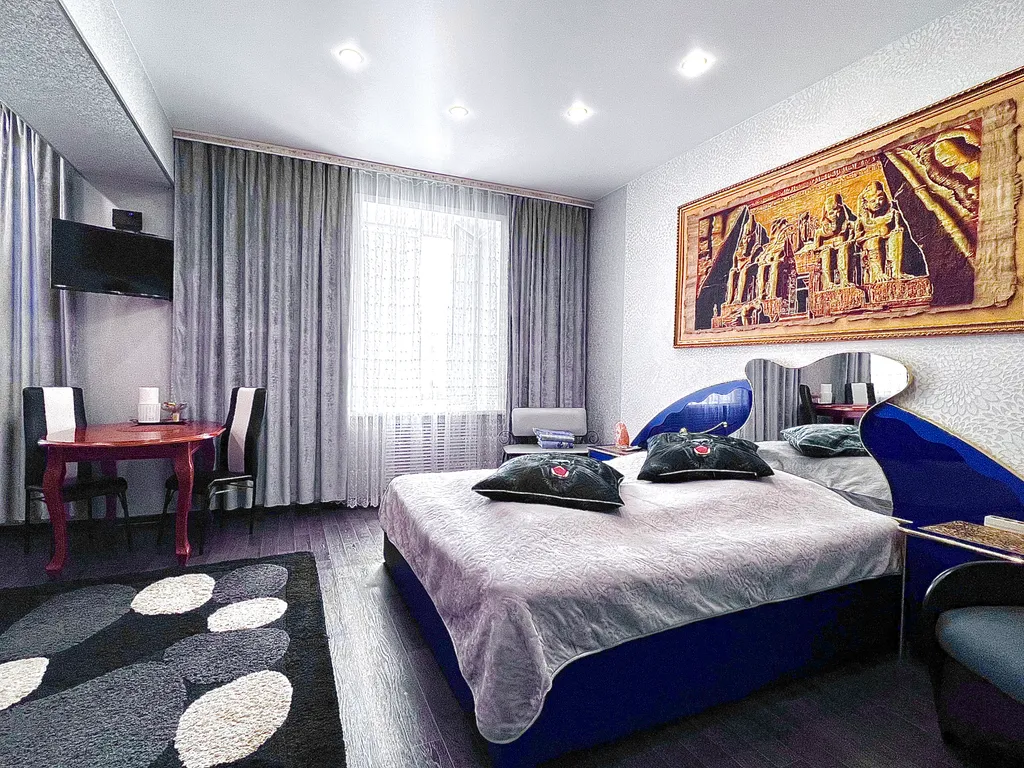 Студия люкс в центре Ангарска, Район Площадь, Администрация города