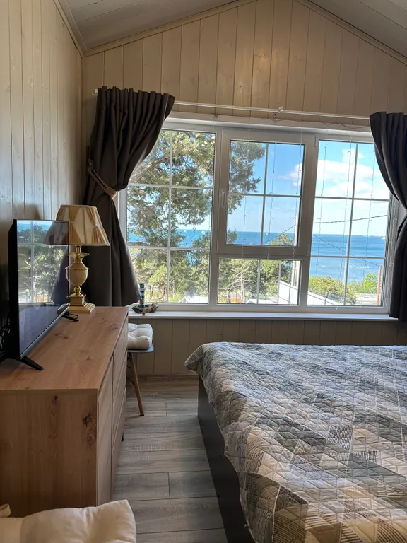 Коттедж Дом с прекрасным видом на море — аренда посуточно в Кабардинка