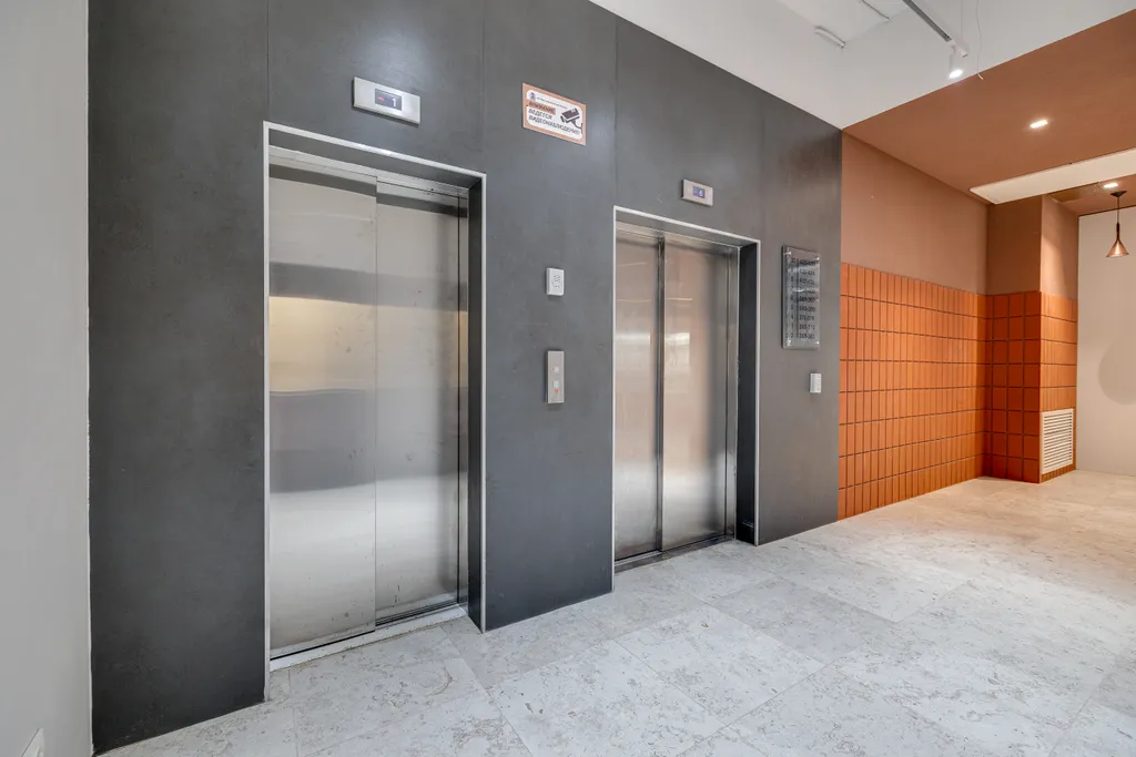 Современная студия