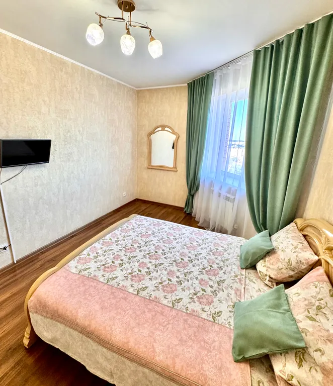 2-х комнатная квартира с хорошим ремонтом в центре