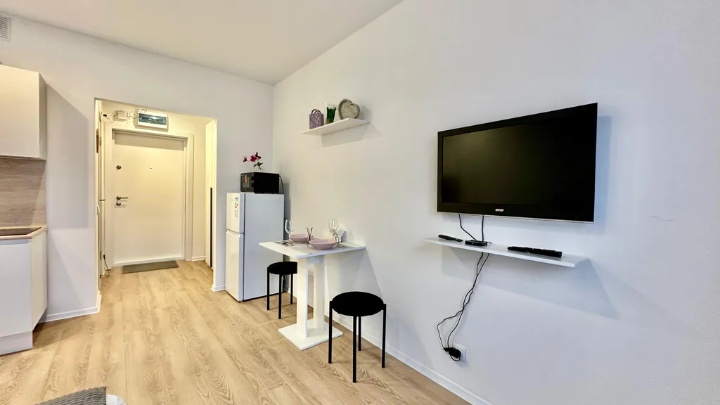 Истомáн в спальном микрорайоне