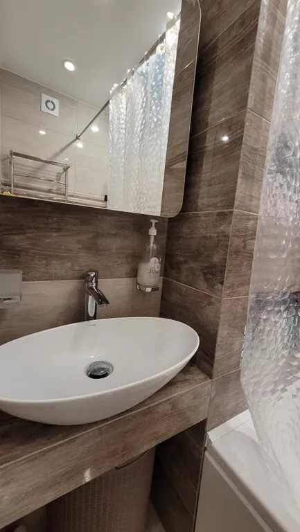 Уютная и большая квартира с видом на Храм