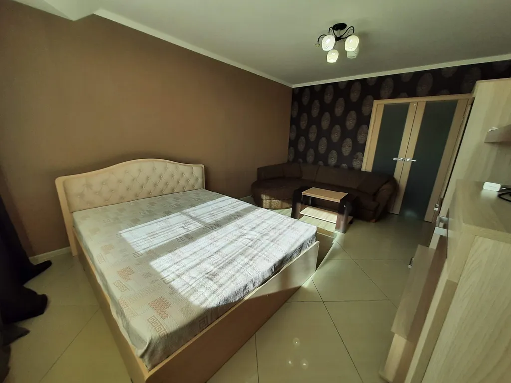 Уютная квартира в центре города — аренда посуточно в Удомля