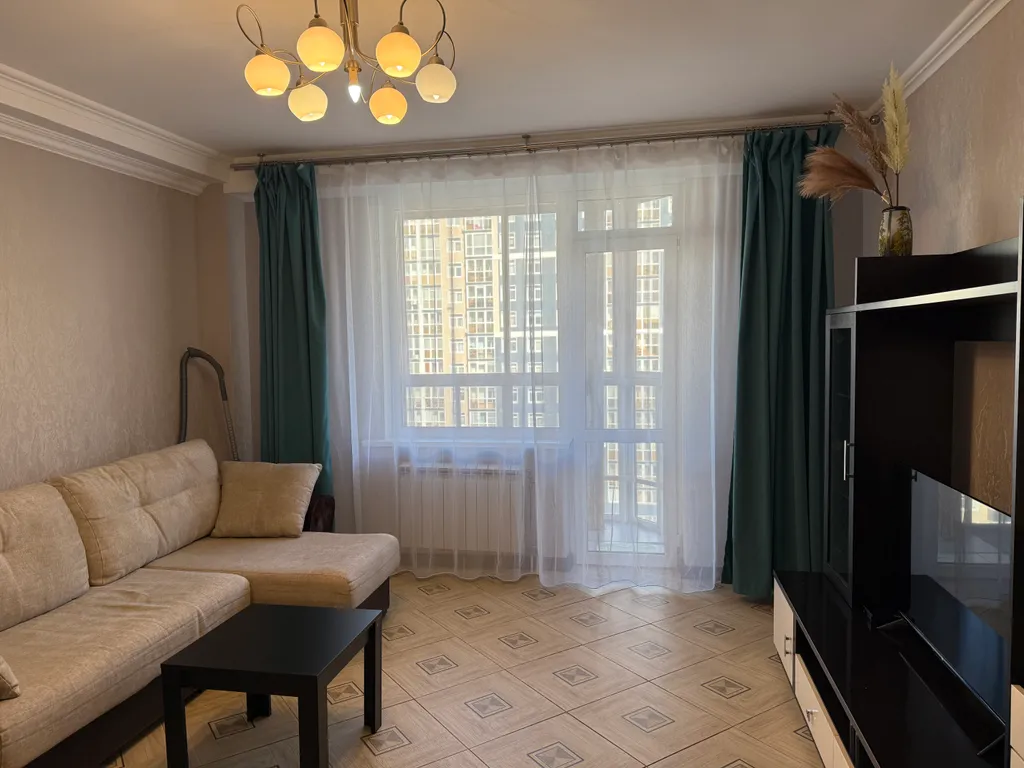 Квартира возле ОКБ и Экспо