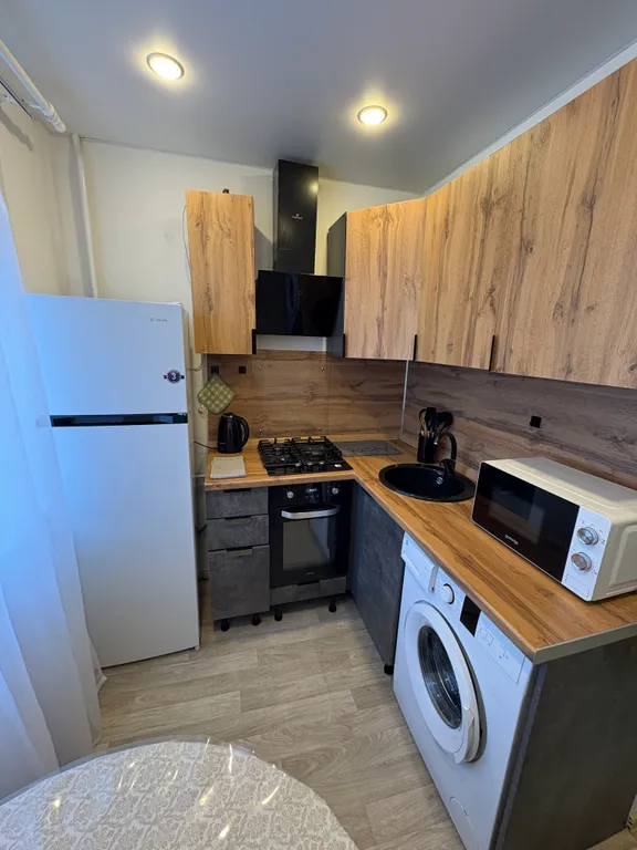 Квартира Уютная трешка — Волхов