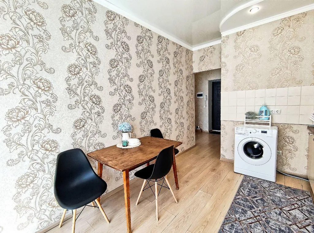 Апартамент с лоджией