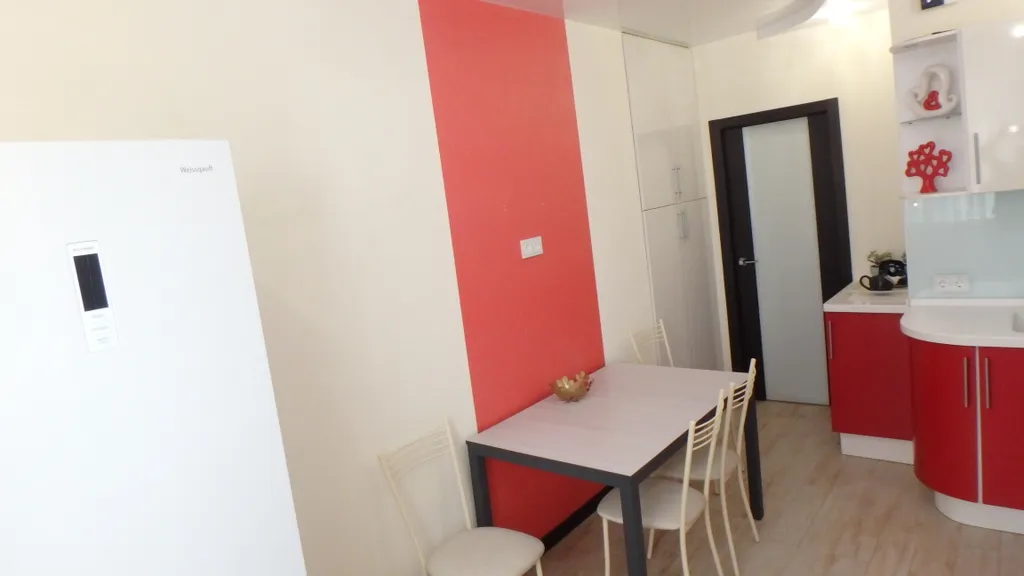 Элитная с джакузи и камином, центр, метро, парк, аква-парк, зоопарк, тцаура