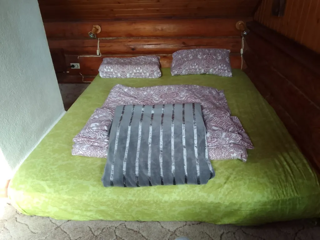 Теплый, уютный дом для семьи и небольшой компании