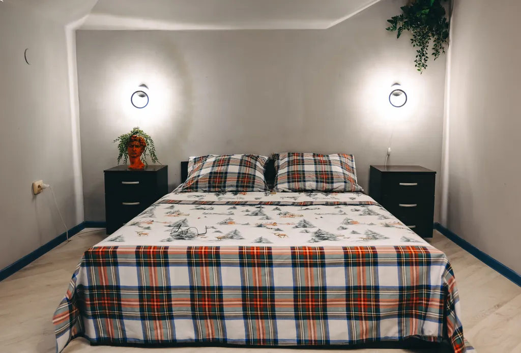 Коттедж у моря со своим двором до 11 человек, беседка, костровая чаша.